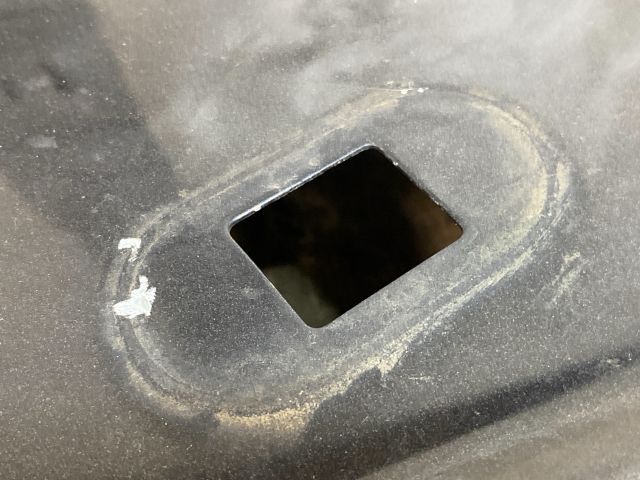 bontott OPEL VIVARO Jobb első Sárvédő