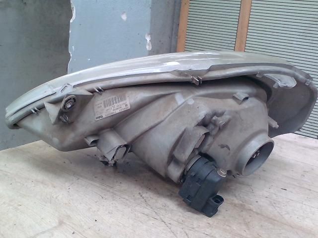 bontott OPEL VIVARO Jobb Fényszóró