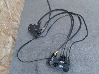 bontott OPEL VIVARO Jobb hátsó Ajtózár