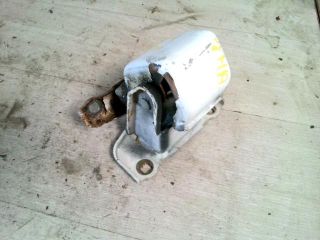 bontott OPEL VIVARO Jobb hátsó Alsó Zsanér