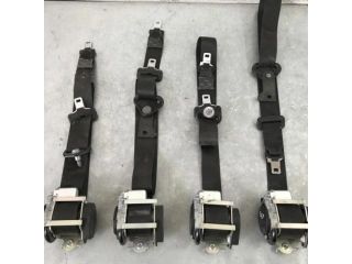 bontott OPEL VIVARO Jobb hátsó Biztonsági Öv