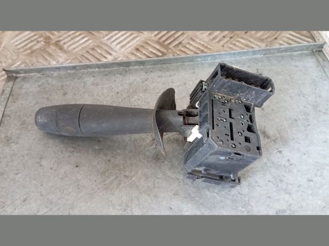 bontott OPEL VIVARO Jobb Kormánykapcsoló Ablaktörlő