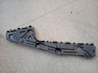 bontott OPEL VIVARO Jobb Sárvédő Oldaltartó