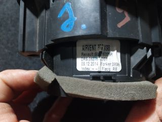 bontott OPEL VIVARO Jobb Szellőző