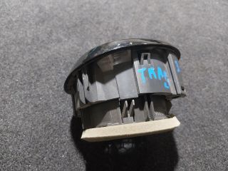 bontott OPEL VIVARO Jobb Szellőző