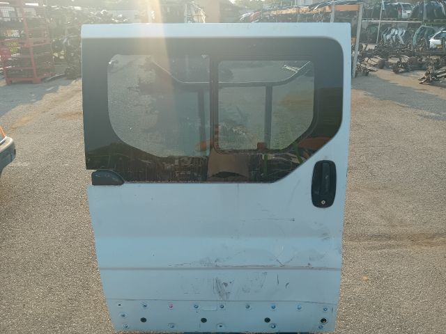 bontott OPEL VIVARO Jobb Tolóajtó (Részeivel)