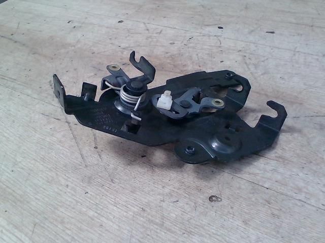 bontott OPEL VIVARO Jobb Tolóajtó Zárszerkezet