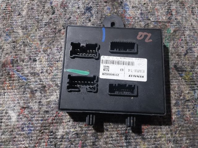 bontott OPEL VIVARO Komfort Elektronika