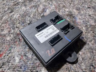 bontott OPEL VIVARO Komfort Elektronika