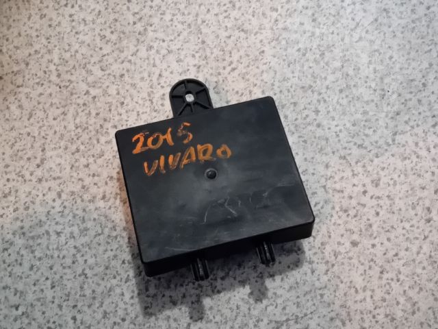 bontott OPEL VIVARO Komfort Elektronika