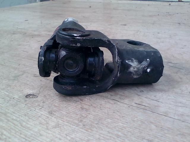 bontott OPEL VIVARO Kormánykardán