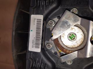 bontott OPEL VIVARO Kormánylégzsák