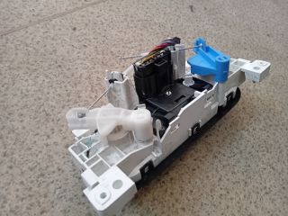 bontott OPEL VIVARO Középkonzol Vezérlő Panel