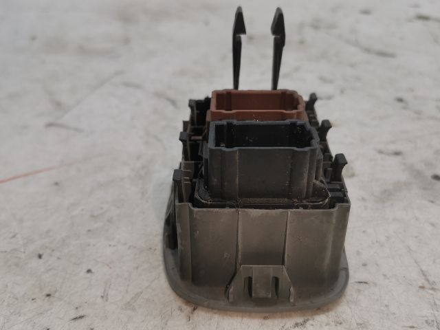 bontott OPEL VIVARO Központizár Kapcsoló