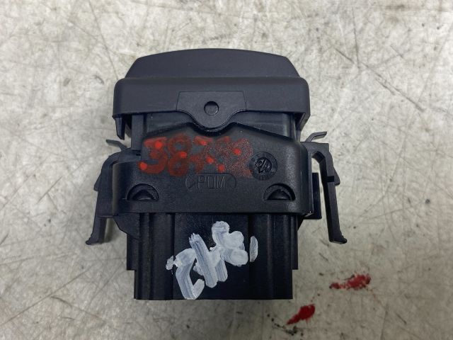 bontott OPEL VIVARO Központizár Kapcsoló