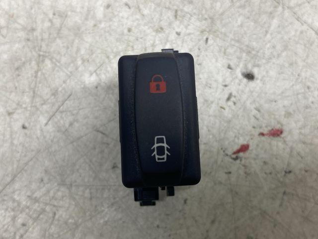 bontott OPEL VIVARO Központizár Kapcsoló