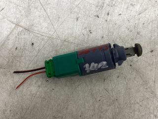 bontott OPEL VIVARO Kuplung Pedál Kapcsoló