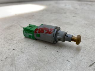 bontott OPEL VIVARO Kuplung Pedál Kapcsoló