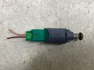 bontott OPEL VIVARO Kuplung Pedál Kapcsoló