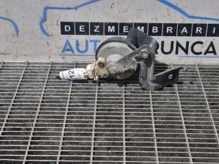 bontott OPEL VIVARO Kürt