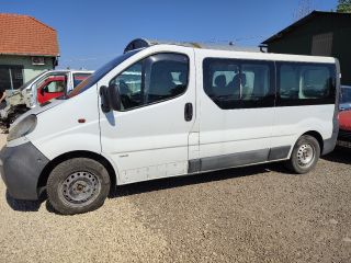 bontott OPEL VIVARO Kürt