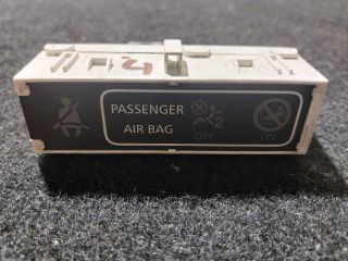 bontott OPEL VIVARO Légzsák Visszajelző