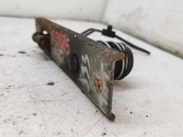 bontott OPEL VIVARO Motorháztető Zárszerkezet