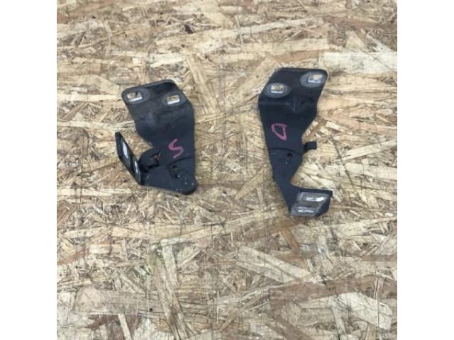 bontott OPEL VIVARO Motorháztető Zsanér Pár