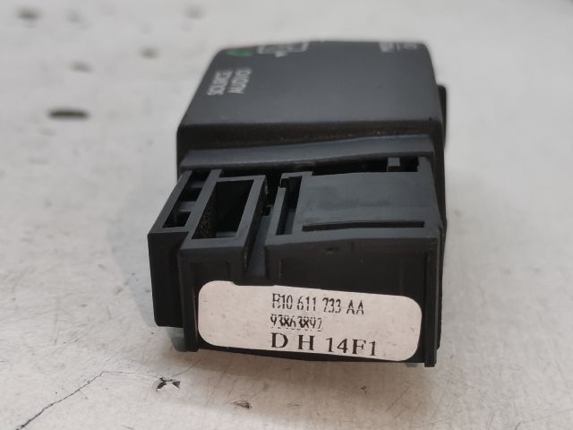 bontott OPEL VIVARO Multimédia Vezérlő