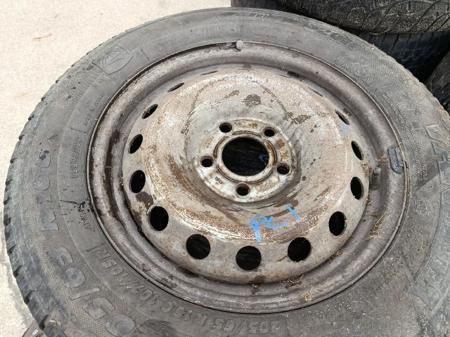 bontott OPEL VIVARO Pótkerék