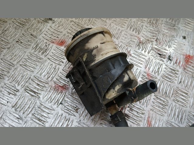 bontott OPEL VIVARO Szervóolaj Tartály