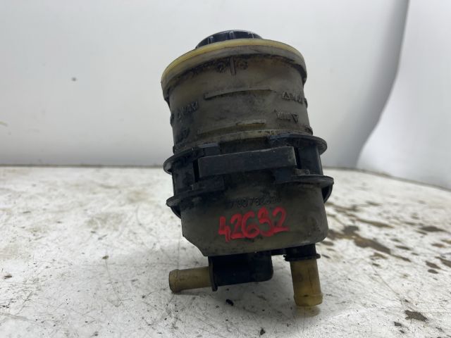 bontott OPEL VIVARO Szervóolaj Tartály