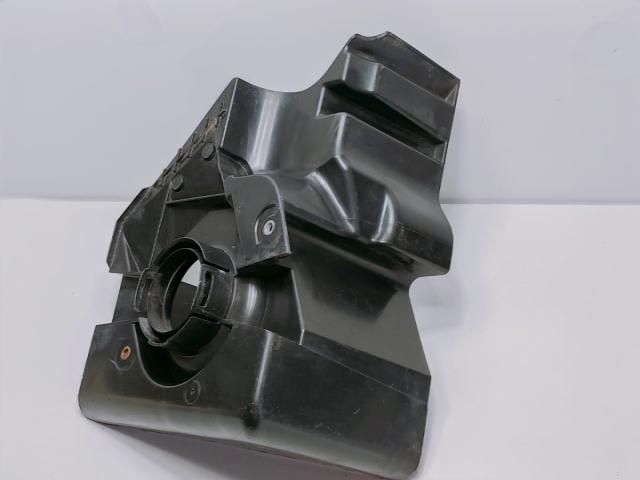 bontott OPEL VIVARO Szívás Zaj Csökkentő Doboz