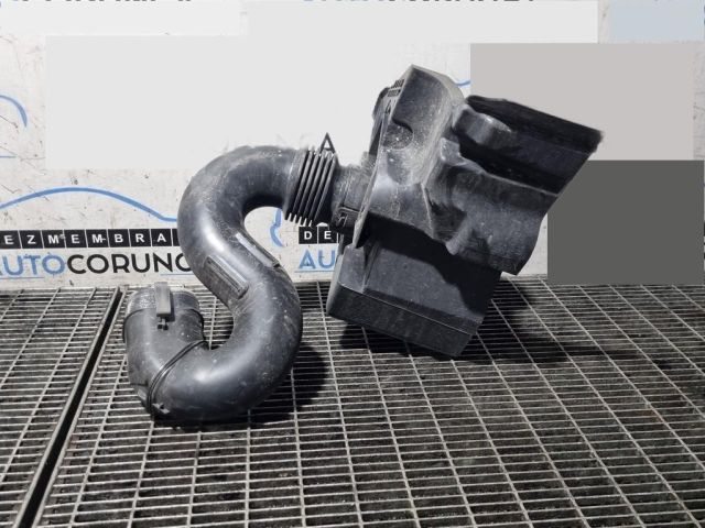 bontott OPEL VIVARO Szívás Zaj Csökkentő Doboz