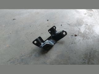 bontott OPEL VIVARO Tartó Bak