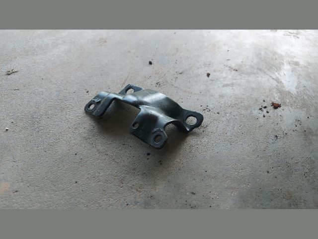 bontott OPEL VIVARO Tartó Bak