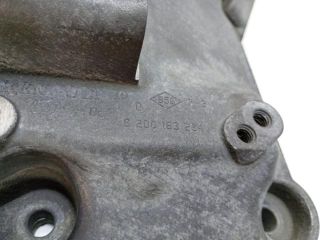 bontott OPEL VIVARO Tartó Bak