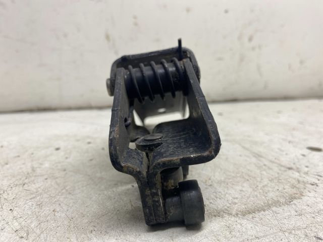 bontott OPEL VIVARO Tolóajtó Sín Görgő