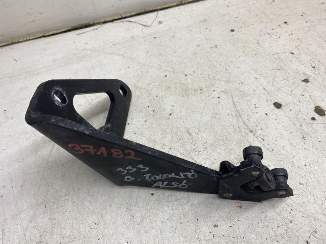 bontott OPEL VIVARO Tolóajtó Sín Görgő