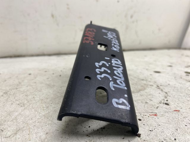 bontott OPEL VIVARO Tolóajtó Sín Görgő