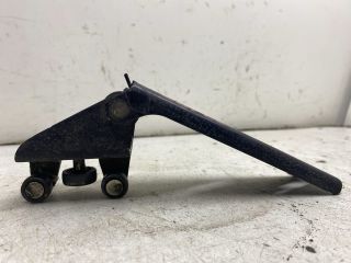 bontott OPEL VIVARO Tolóajtó Sín Görgő