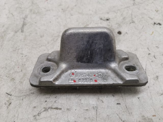 bontott OPEL VIVARO Tolóajtó Ütköző