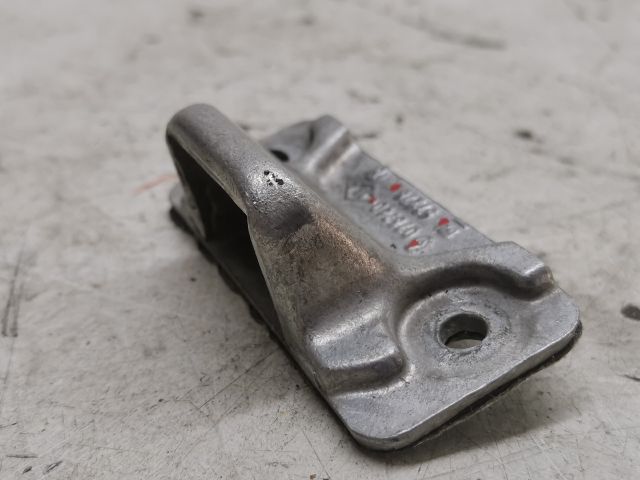 bontott OPEL VIVARO Tolóajtó Ütköző