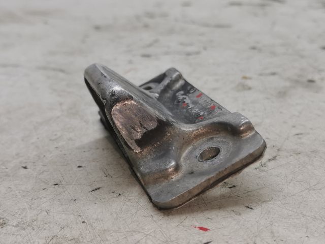 bontott OPEL VIVARO Tolóajtó Ütköző