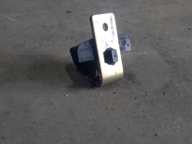 bontott OPEL VIVARO Tolóajtó Ütköző