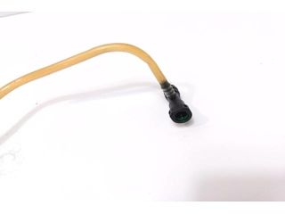 bontott OPEL VIVARO Üzemanyagcső