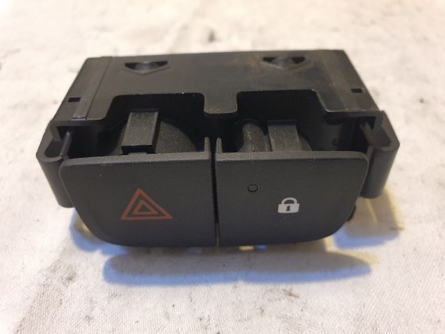 bontott OPEL VIVARO Vészvillogó Kapcsoló