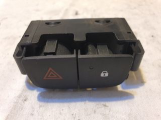 bontott OPEL VIVARO Vészvillogó Kapcsoló