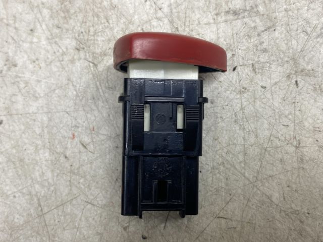 bontott OPEL VIVARO Vészvillogó Kapcsoló