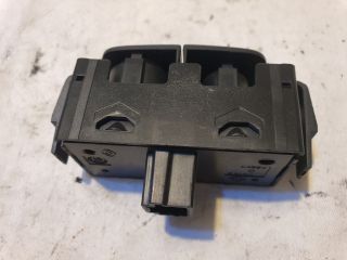 bontott OPEL VIVARO Vészvillogó Kapcsoló